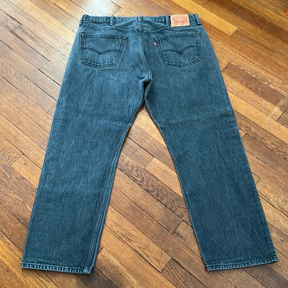 Levi’s 501 Gray Buttonfly Jeans Sz 40 - Picture 3 of 5